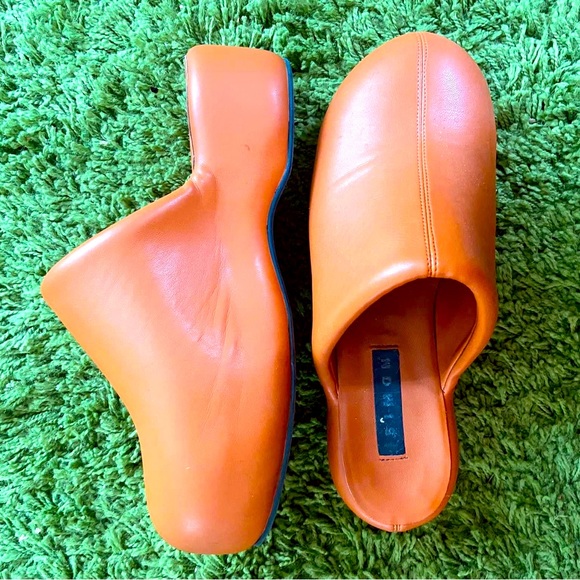 Simon Miller Bubble Clogs - Picture 1 of 1